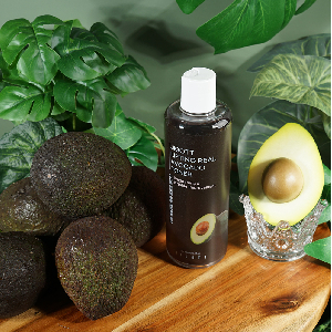 풍부한영양감 숲속의 버터 아보카도 여성스킨 300ml