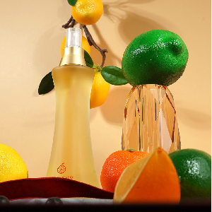 머스크 밝은기분 아름다운 잘익은과일 샤워코롱 150ml